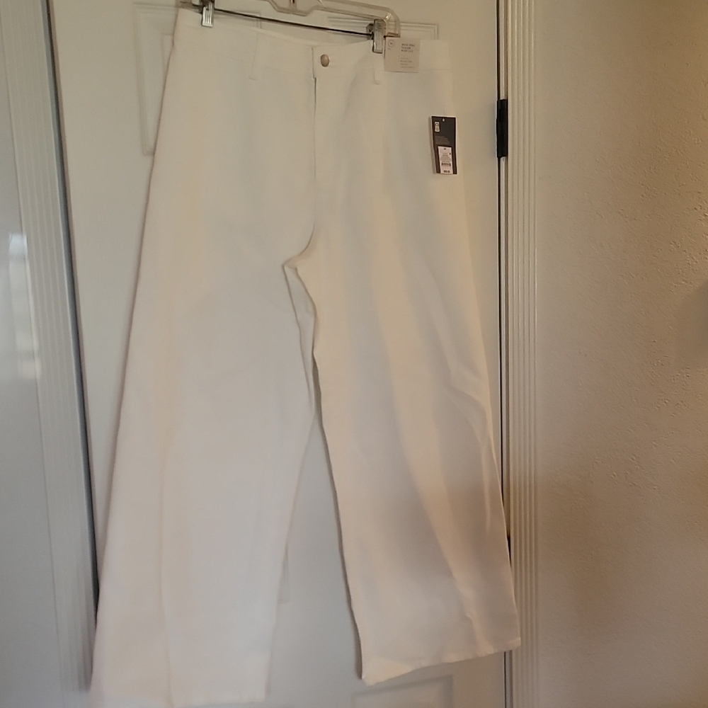 UNIVERAL THREAD White Wide-Leg Pants
